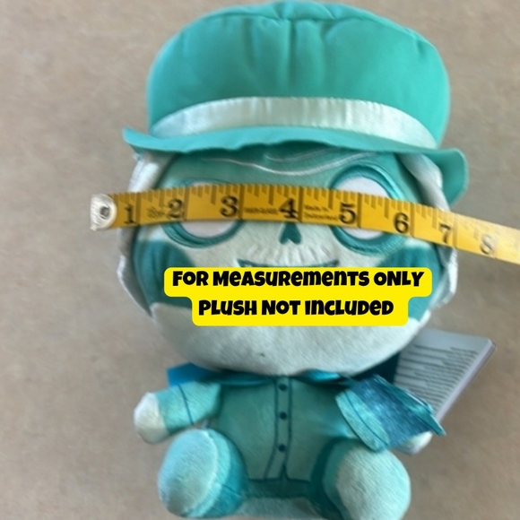 Funko Plushies Disney Haunted Mansion Set of 2 Hitch Hiking Ghosts Gus Phineas - Picture 5 of 7